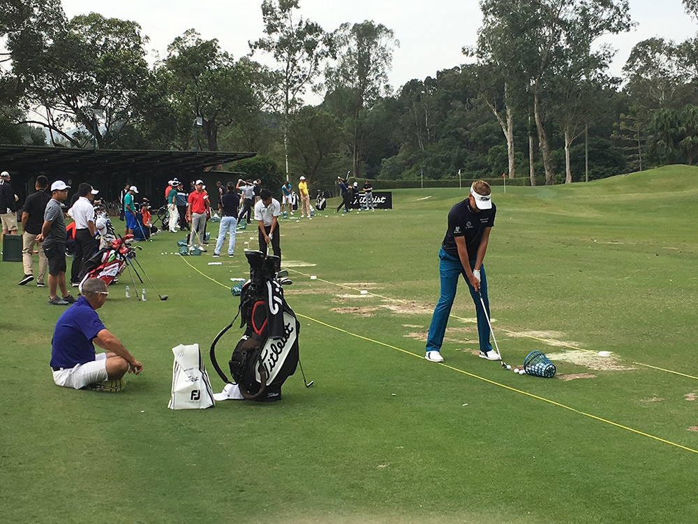 Titleist Staffer Ian Poulter warming up on the...